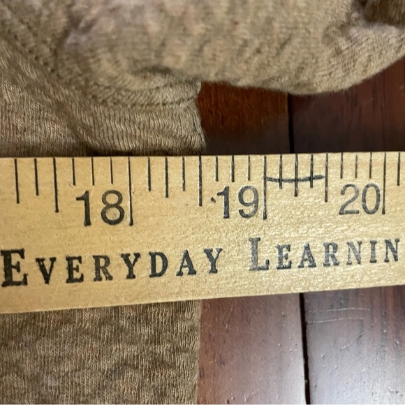 Lululemon Catch A Moment Crew Pullover Sweatshirt Brown Women's Size 6 B18 - Picture 10 of 10